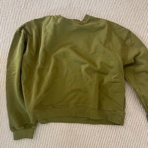 Daily Drills Cropped Crewneck in Olive Green Size XS/S